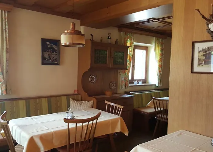 Gaestehaus Wallner بيت ضيافة