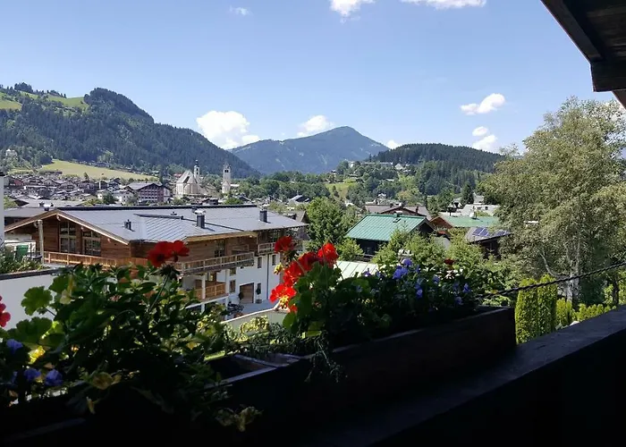 Gaestehaus Wallner كيتزبوهيل