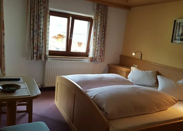 Gaestehaus Wallner كيتزبوهيل