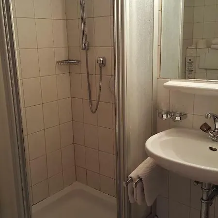 Πανσιόν Gaestehaus Wallner *